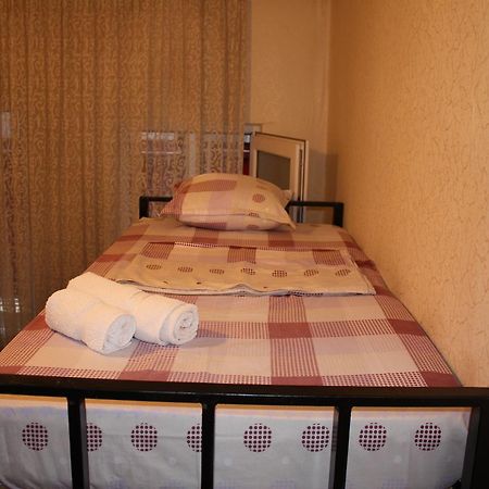 Holiday House Μπατούμι Εξωτερικό φωτογραφία